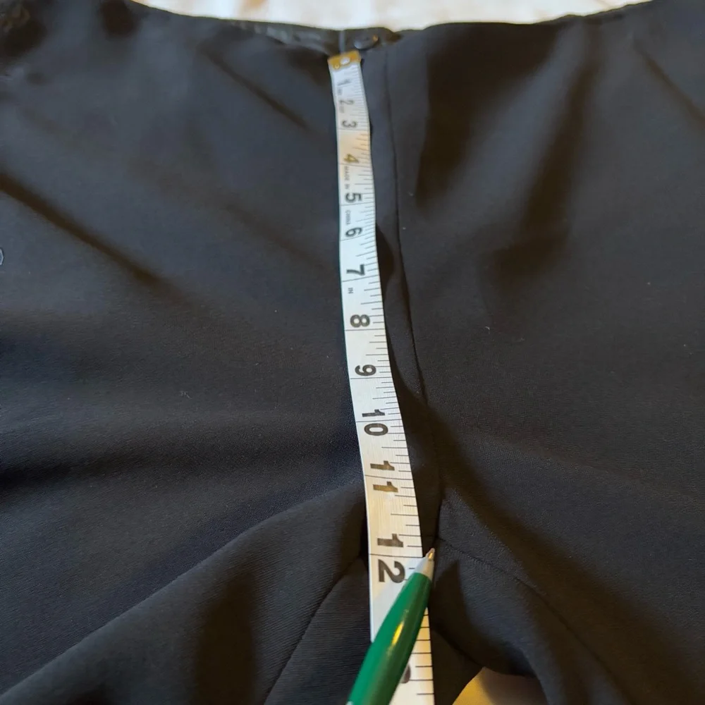 Maggy London Black Embroidered Floral Pant Blazer Suit Two piece Sz 14 - Picture 8 of 11